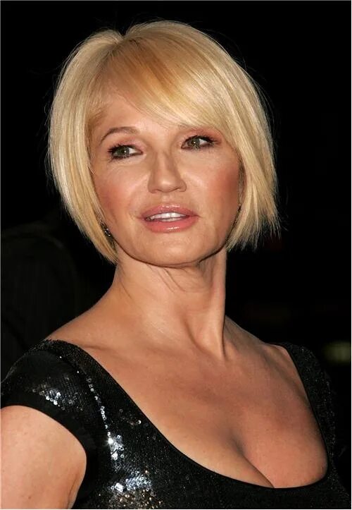 Прически после 40 для тонких волос ellen barkin Very short bob hairstyles, Short bob hairstyles, Short hair with ba