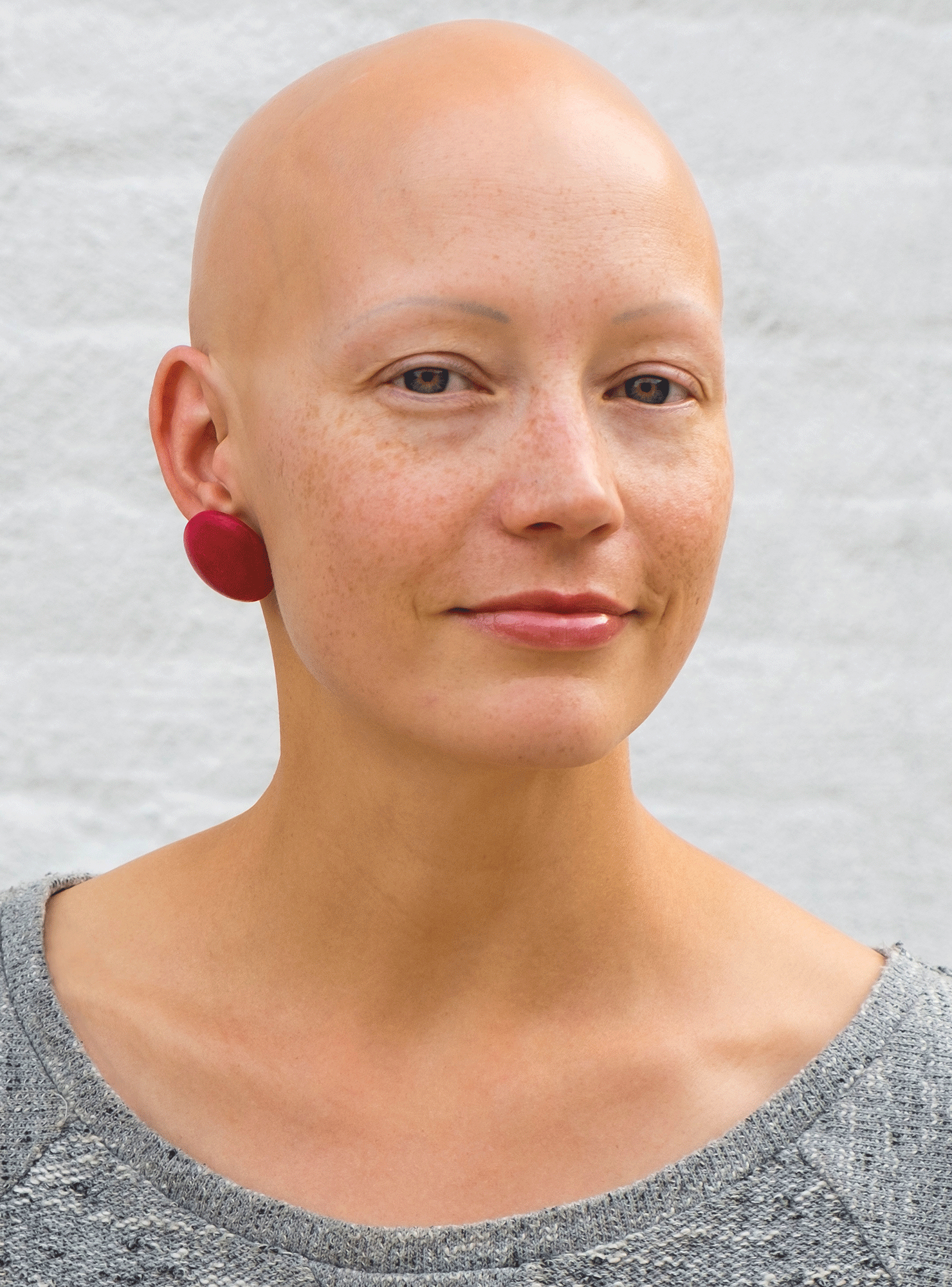 Прически после химиотерапии для женщин "Why I Love Being Bald" Bald women, Shaved head women, Bald girl