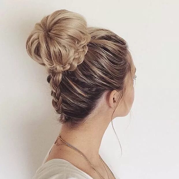 Прически пучек 50 Incredibly Cute Hairstyles for Every Occasion StayGlam - Urban Angels Braided