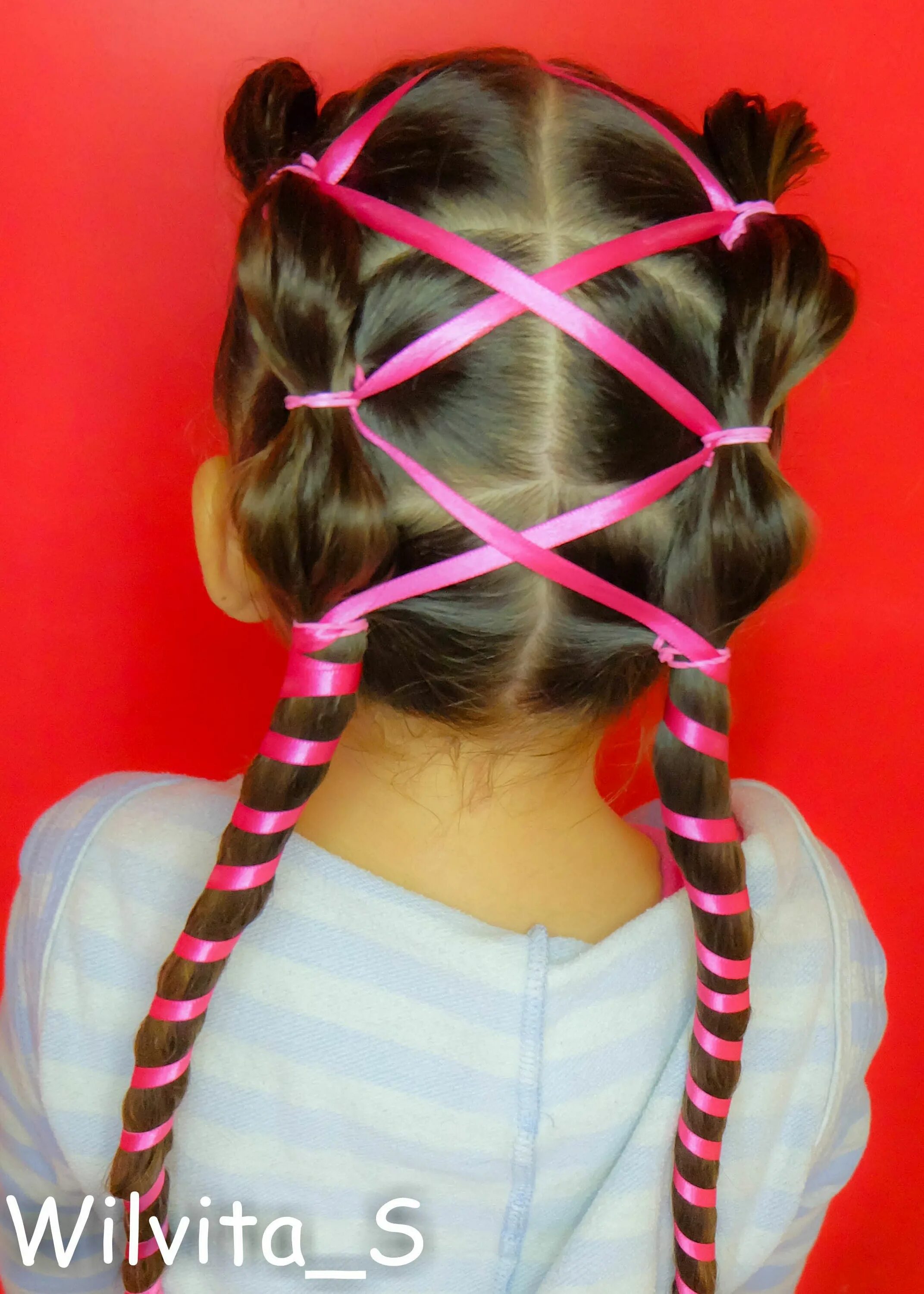 Прически резинками для девочек в школу Peinado fácil para niña / Easy hairstyle for girl ❤ Peinados, Peinado fácil, Pei