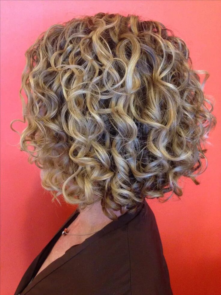 Прически с биозавивкой фото на средние волосы Short permed hair, Spiral perm short hair, Curly hair styles