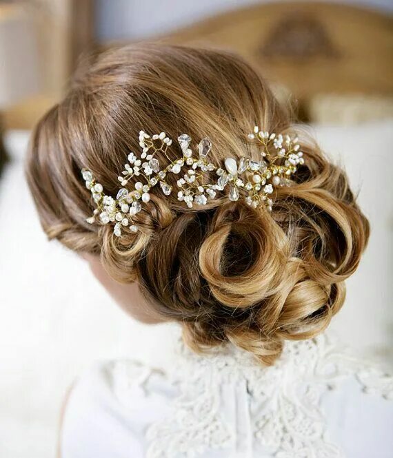 Прически с гребнем на длинные волосы Accessoires cheveux pour coiffure mariage chignon mariée bohème romantique retro