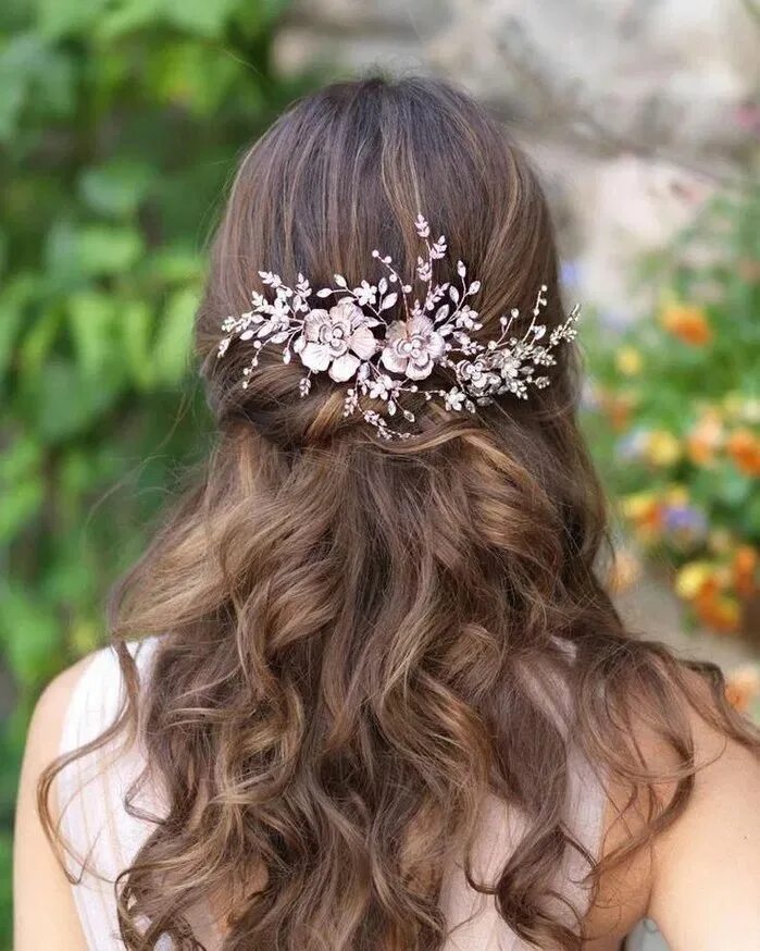 Прически с гребнем на длинные волосы 146 stylish hairstyle braids ideas - page 39 myhomeku.com in 2020 Wedding hair h