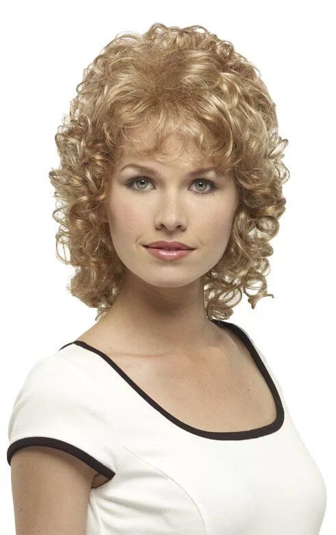 Прически с химической завивкой на средние волосы Fancifree Curly hair photos, Hair photo, Medium hair styles