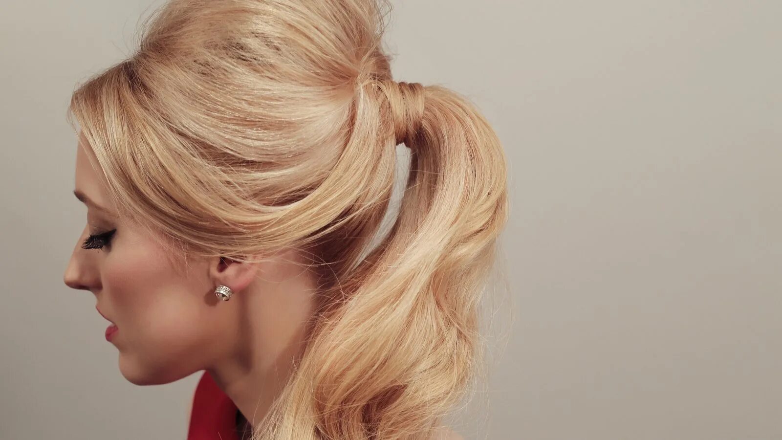 Прически с хвостиком женские на средние волосы Get the Look: The Bardot Ponytail