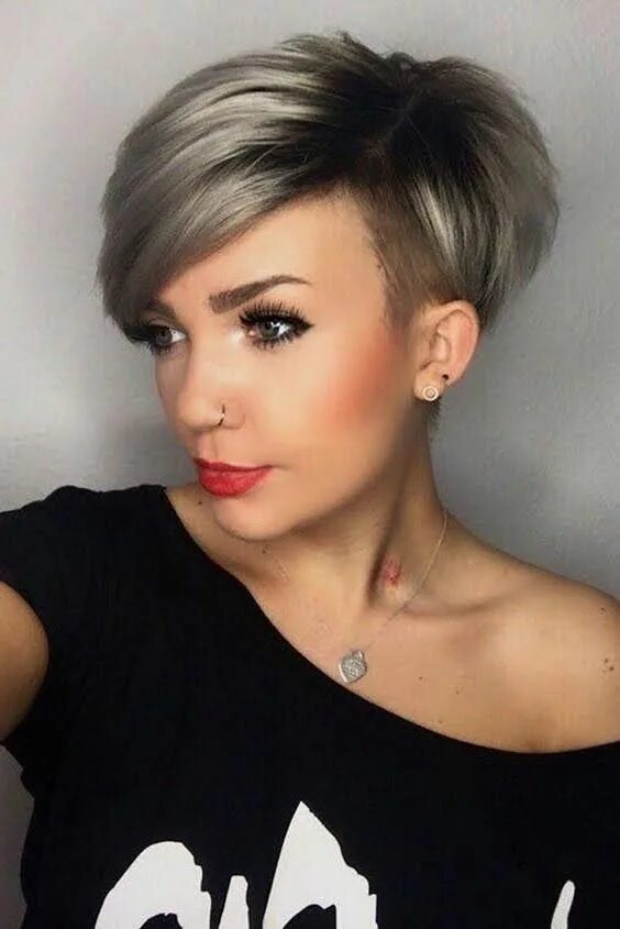 Прически с короткими висками 35 Pretty Pixie Haircuts for Thick Hair in 2019 - With Hairstyle #shorthairstyle