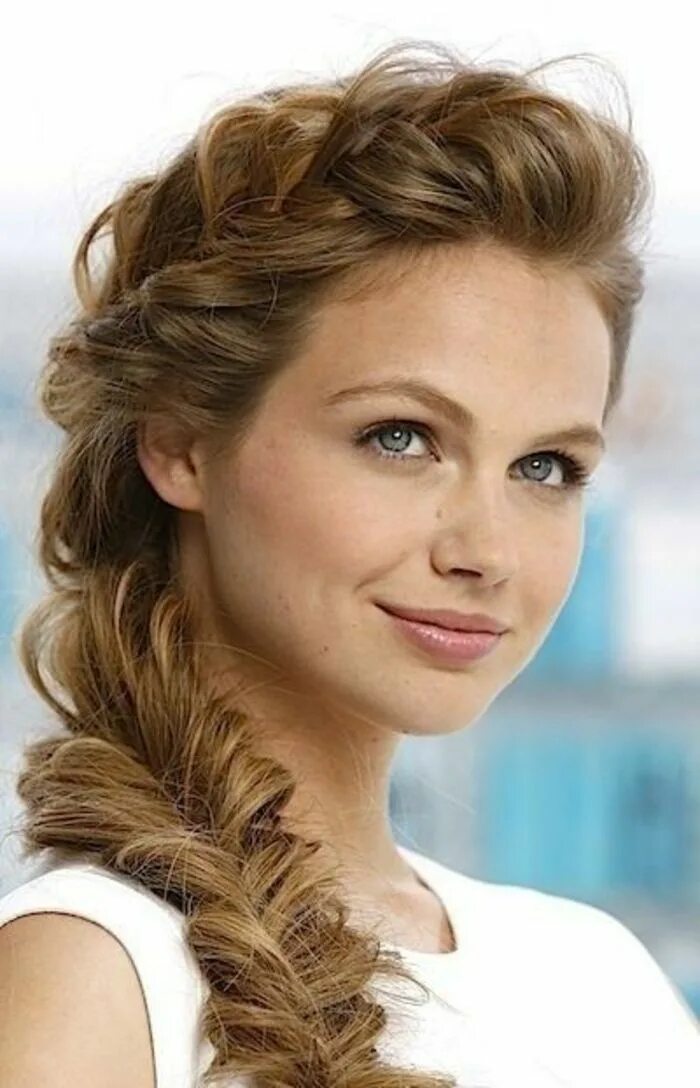 Прически с косой для женщин La coiffure avec tresse - mille et une variantes pour être belle Braided hairsty