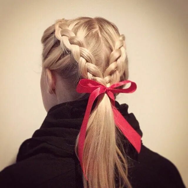 Прически с лентами в волосах Perfect braid to fit under my horseback riding helmet Ribbon hairstyle, Braided 