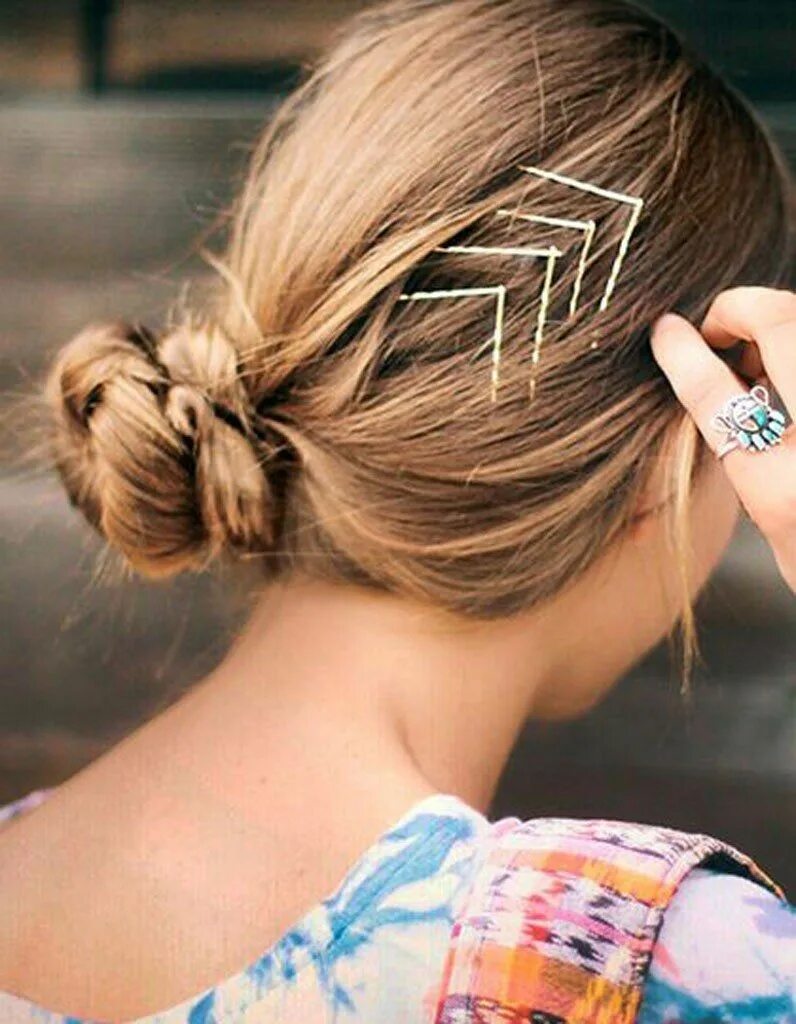 Прически с невидимками 2024 17 Peinados sencillos para dominar tu cabello Hair styles, Bobby pin hairstyles,