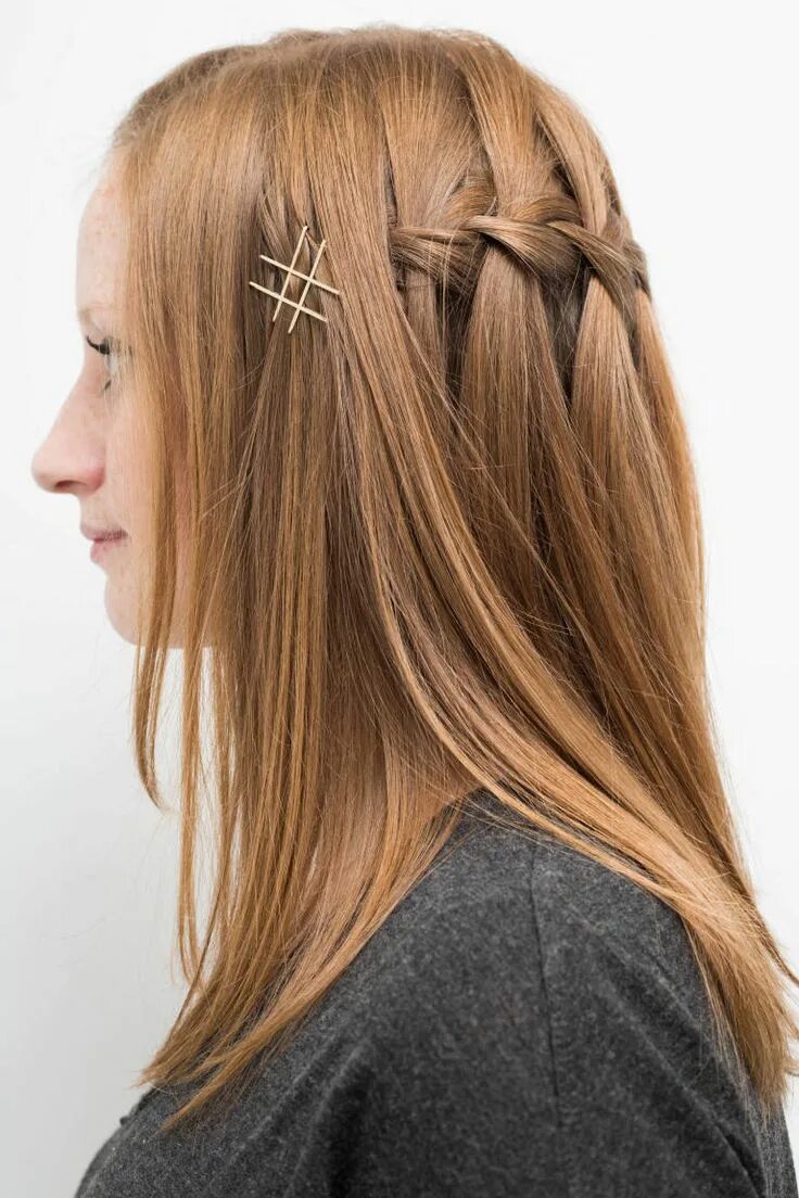 Прически с невидимками распущенные длинные волосы 9 Next-Level Hairstyles You Can Create with Nothing but Bobby Pins Prom hairstyl