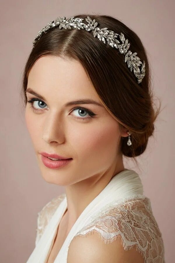 Прически с ободком Прическа Trendy wedding hairstyles, Wedding hairstyles with veil, Wedding hairst