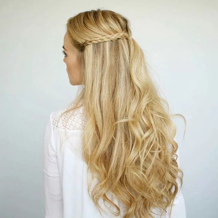 Прически с распущенными волосами Pin by jhessyka Rodrigues on Tranças Straight prom hair, Prom hairstyles for lon