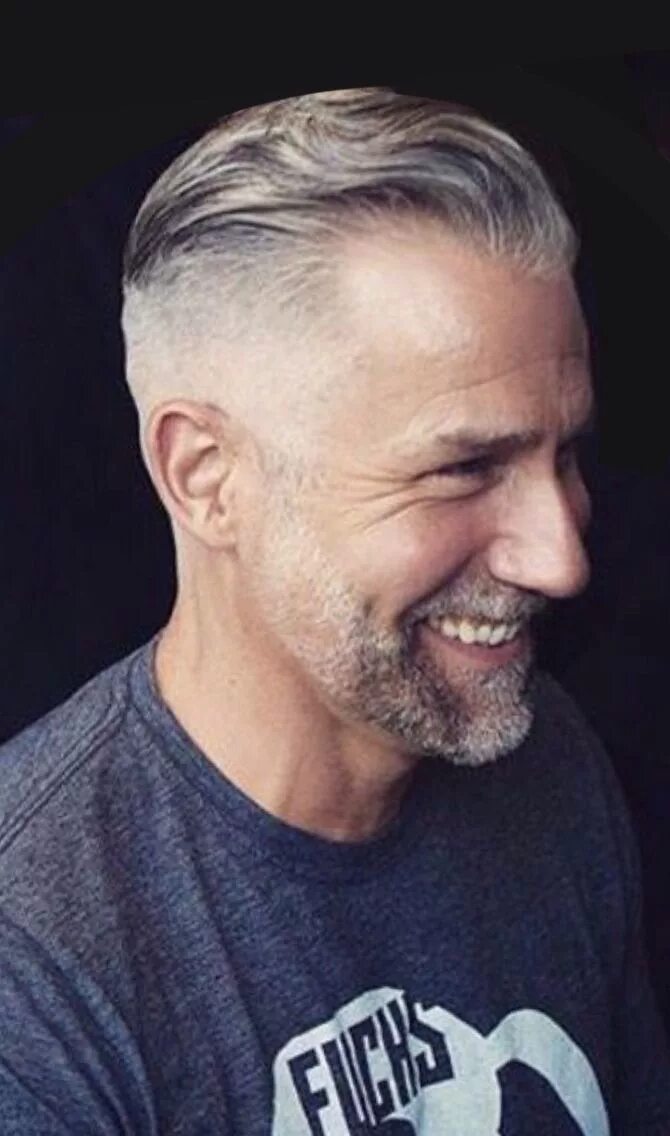 Прически с сединой мужские Handsome Gray Haired Silver Fox. Grey hair men, Older mens hairstyles, Silver ha