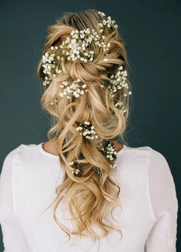 Прически с цветами на длинный волос 11 Effortlessly Romantic Wedding Hairstyles - Wilkie Romantic wedding hair, Brai