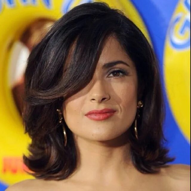 Прически сальма хайек как сделать Salma Hayek. Short hair with bangs, Hair cuts, Bob hairstyles