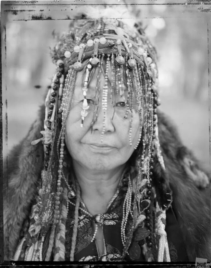 Прически шамана фото шаманка танец - Поиск в Google Shaman woman, Shamanic journey, Shaman