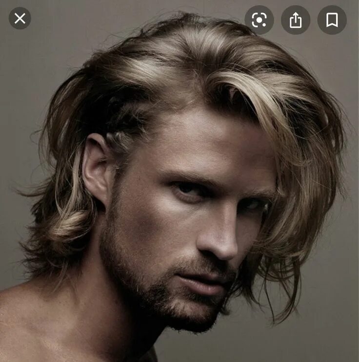 Прически со длинными волосами мужские Medium-length textured men’s hairstyle. Mens hairstyles short, Mens hairstyles, 