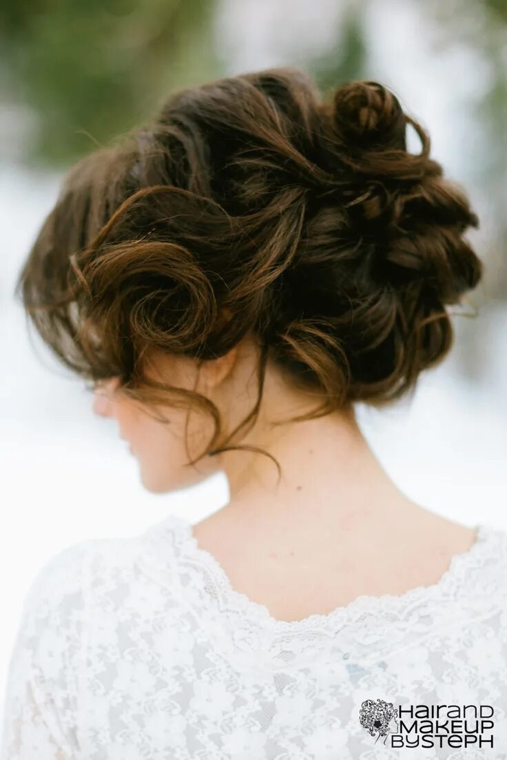 Прически сзади женские на средние волосы BlueHost.com Romantic wedding hair, Wedding hair and makeup, Wedding hairstyles 