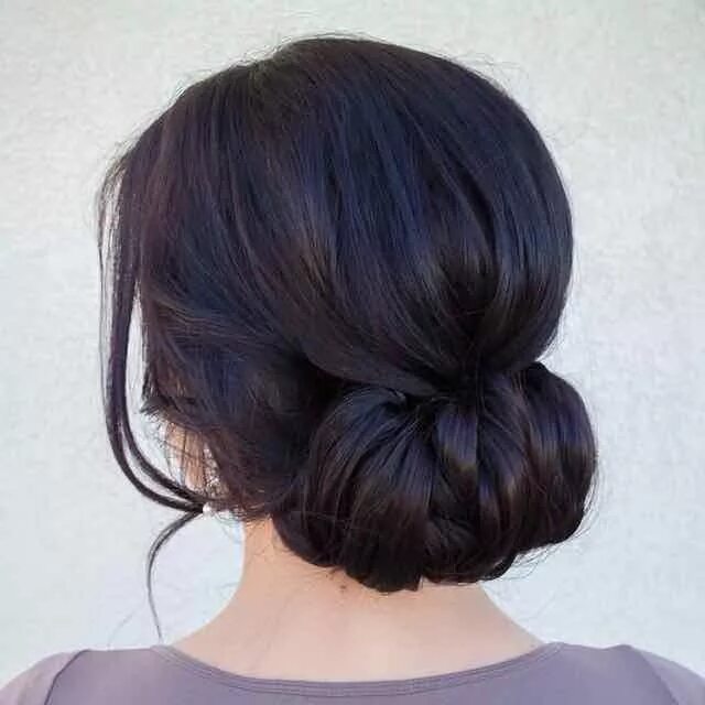 Прически сзади женские на средние волосы Effortlessly Chic Wedding Hairstyles - MODwedding Long hair styles, Hair styles,