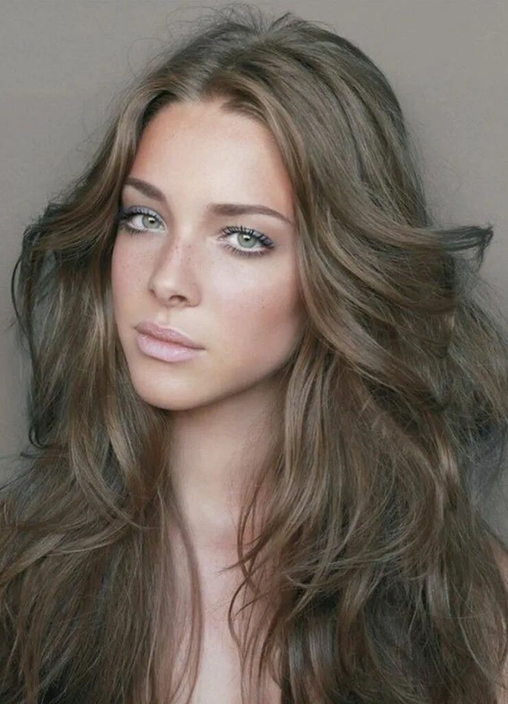 Прически темно русые волосы Пепельно-русые волосы Light ash brown hair, Light ash brown hair color, Brunette