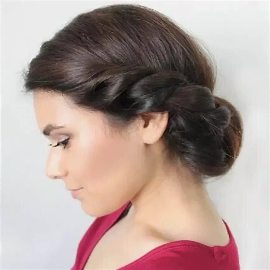 Прически учителей Our Favorite Prom Hairstyles for Medium-Length Hair Prom Hair and Makeup Medium 