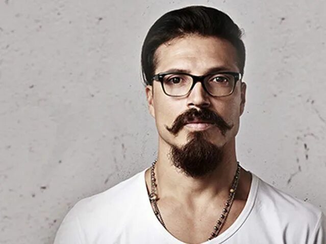 Прически усов фото Can You Name These Beard Styles? Beard styles, Van dyke beard, Beard hairstyle