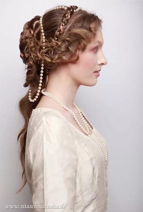 Прически в английском стиле женские Бесѣды Renaissance hairstyles, Long hair styles, Historical hairstyles