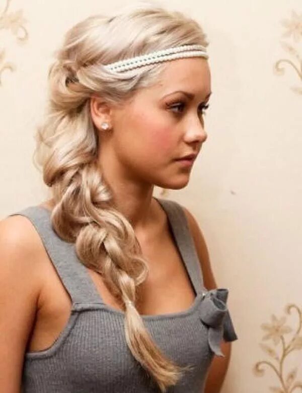 Прически в сауну на средние волосы Beautiful and Easy Braided Hairstyles for Different Types of Hair Hair styles, L