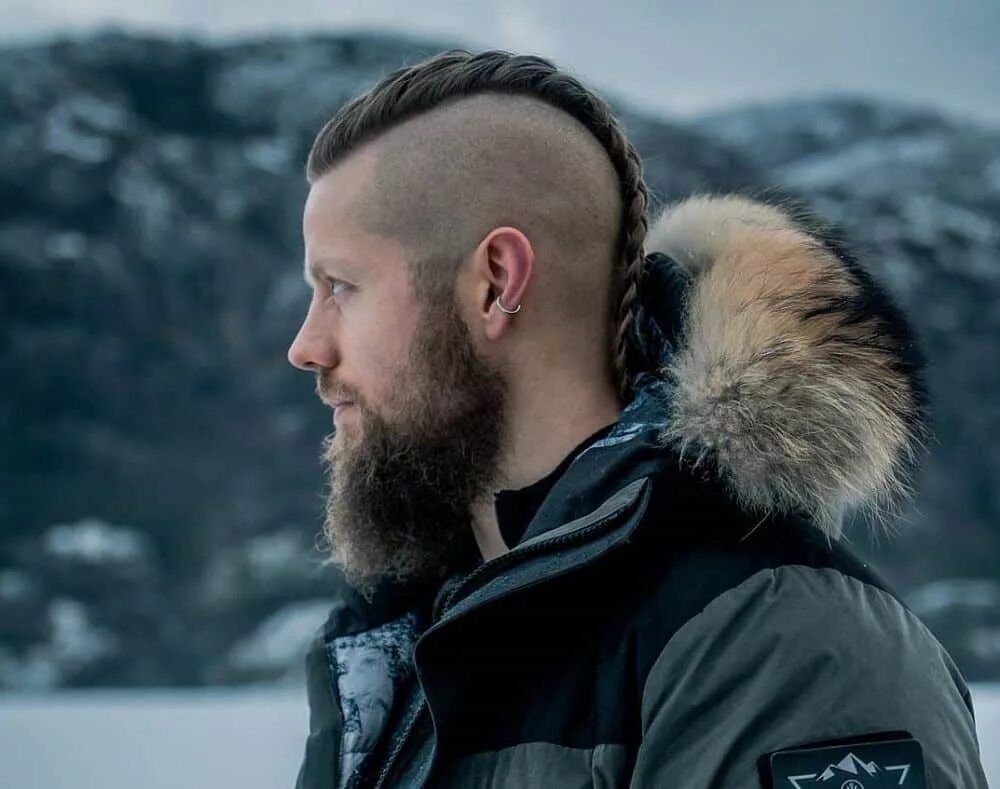 Прически в скандинавском стиле мужские 30 Amazing Viking Hairstyles for Men in 2024 - Hairstyle Camp