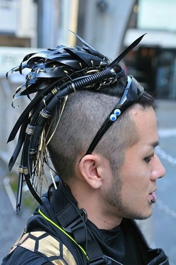 Прически в стиле панк мужские Image result for cybergoth hairstyles Cyberpunk hairstyles, Cyberpunk fashion, P