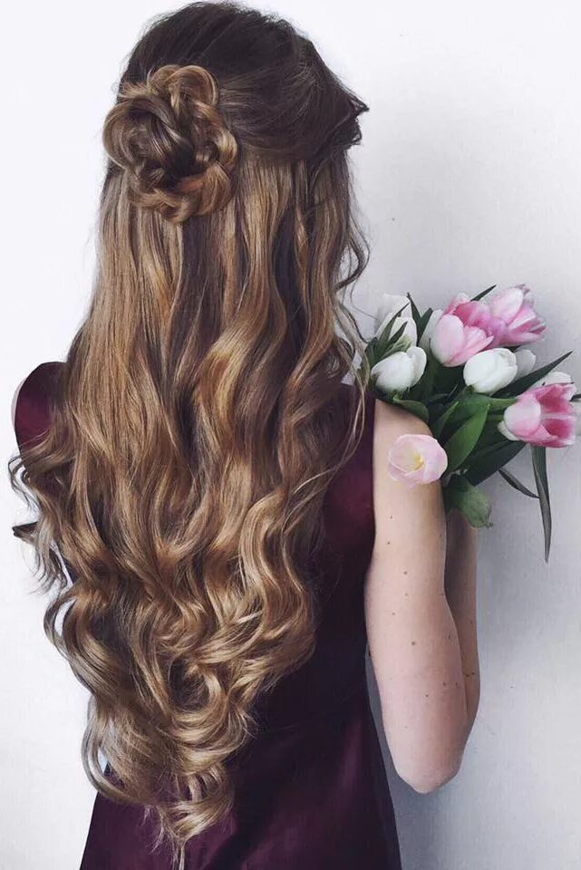 Different Hairstyles for Girls in 2020 Long hair styles, Half up half down hair 