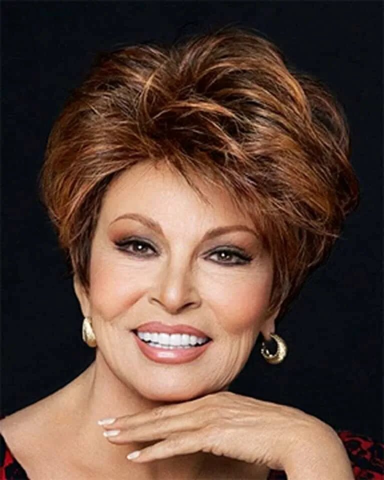 Прически женские 50 лет фото Amazon.com: Raquel Welch Wigs