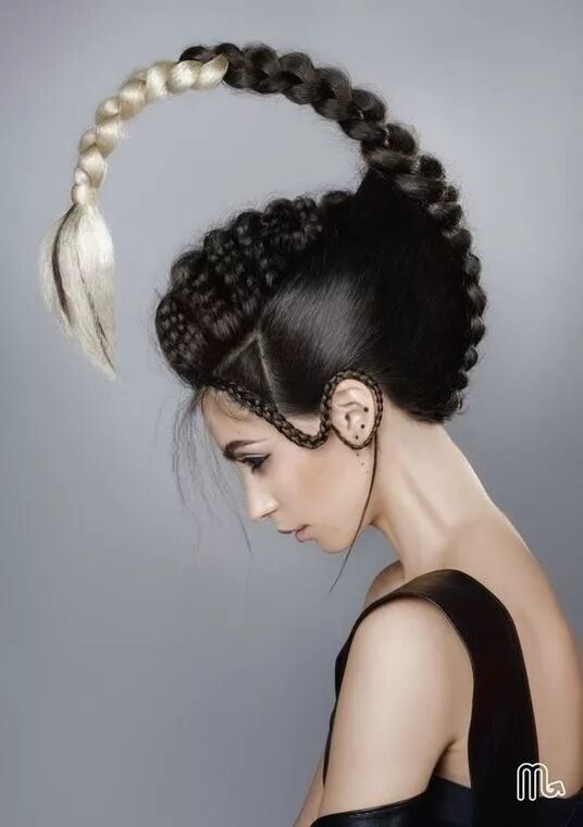 Прически женские на голове 40 Fun Hairstyles - FunnyFoto Saç sanatı, Saç aksesuarları, Toplu saç stilleri