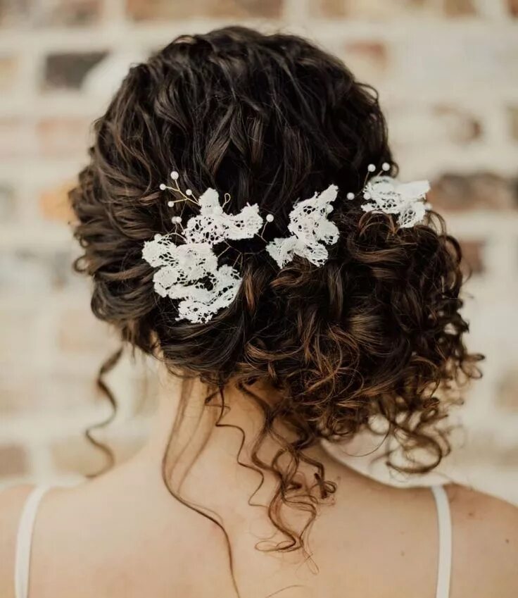 Прически женские на свадьбу на волосы 34 Inspiring Curly Hairstyles Ideas To Look Beautiful And Cute Curly hair styles