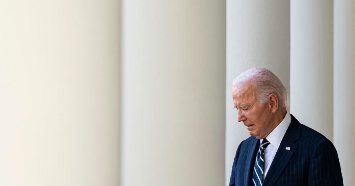 Причина белого фото Judge declares Biden immigration program for spouses of U.S. citizens illegal - 