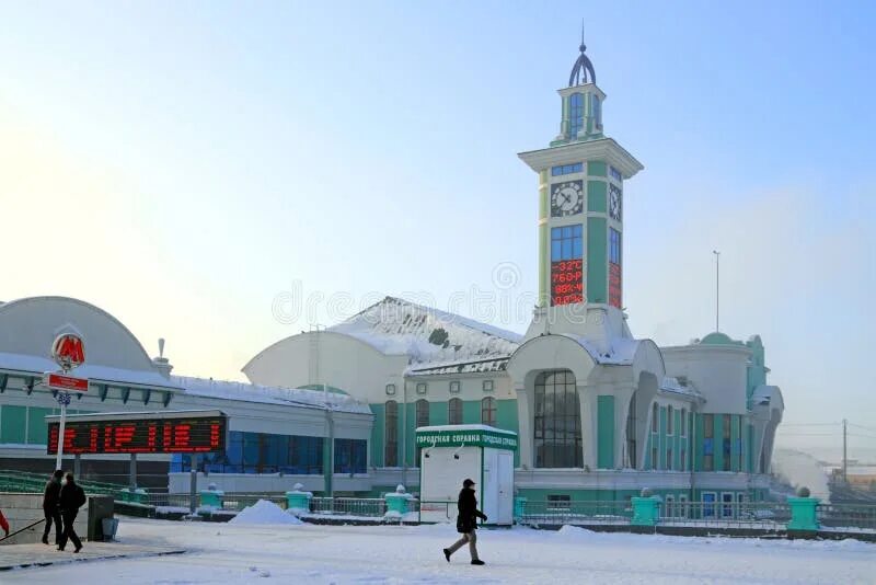 Пригородный вокзал новосибирск фото Bus Station in the Suburban Area of the City the Moscow Region Editorial Stock I