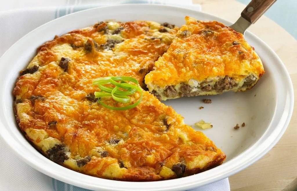 Приготовить быстро и вкусно блюда фото Impossibly Easy Cheeseburger Pie Impossibly easy cheeseburger pie, Recipes, Chee