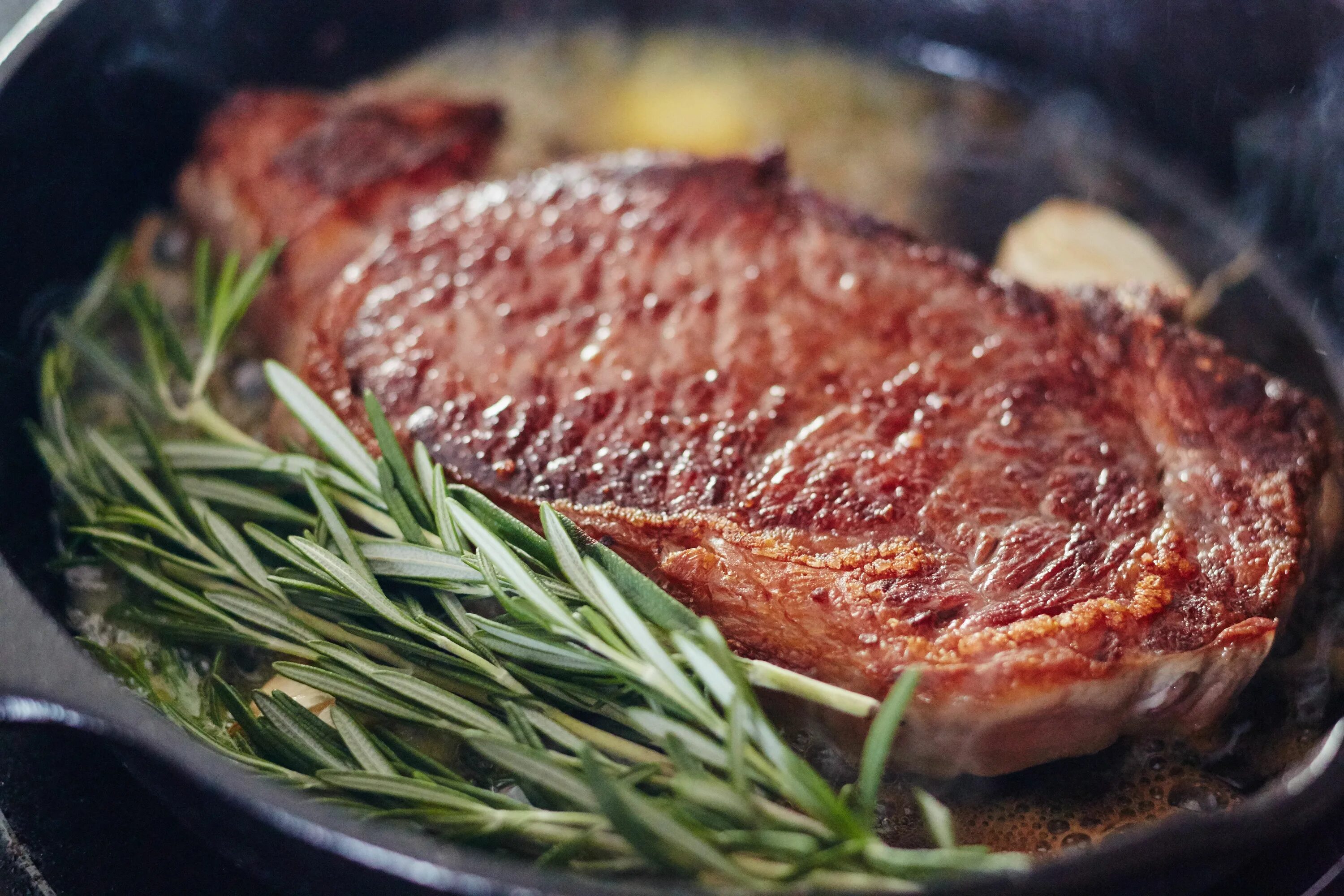 Приготовить мясо фото For Flawlessly Seared Steak, Trust This 3-Step Process. Recipe How to cook steak