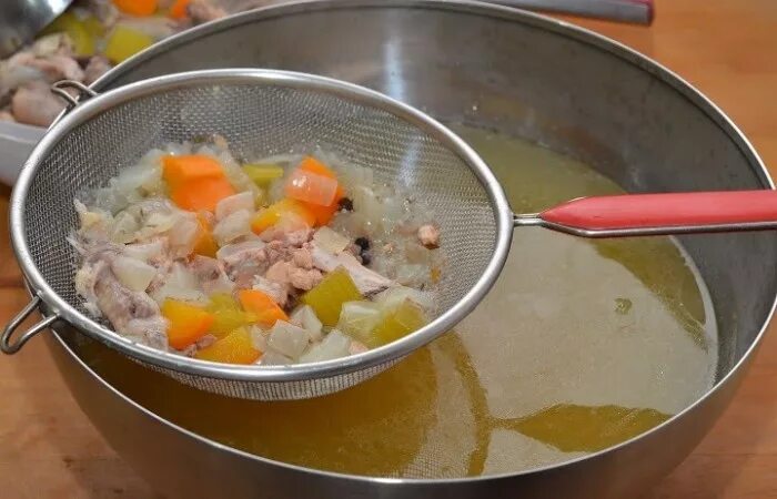 Приготовление бульонов фото Классический куриный бульон с овощами - пошаговый рецепт с фото