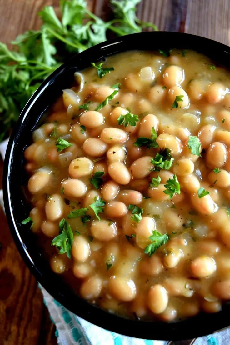 Приготовление фасоли рецепты с фото Canned white beans and a good vegetable broth, along with some pantry staples, c