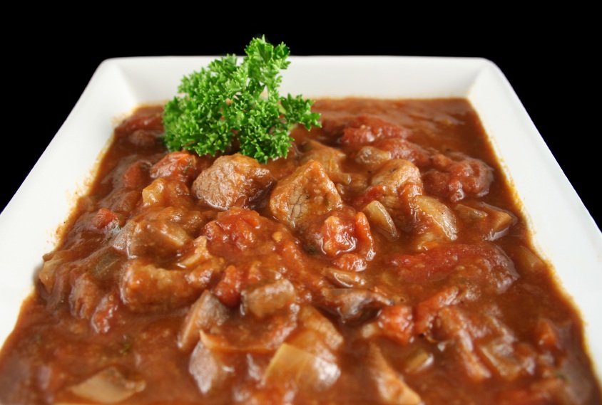 Приготовление гуляша фото Belgian Beef and Onion Stew * The Heritage Cook ®