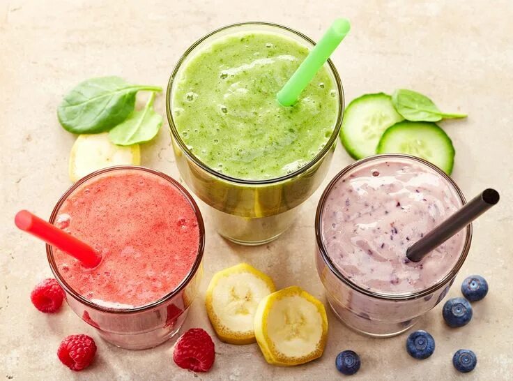 Приготовление смузи фото Smoothies saudáveis, saborosos e refrescantes Blog da Carol Sisson Healthy food 