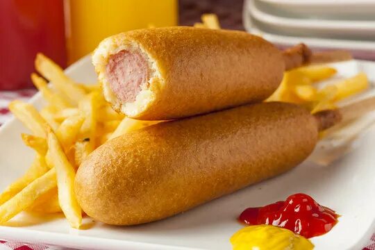 Приготовление сосисок фото Corn Dog Зображення - огляд 19,988 Стокові фото, векторні зображення й відео Ado