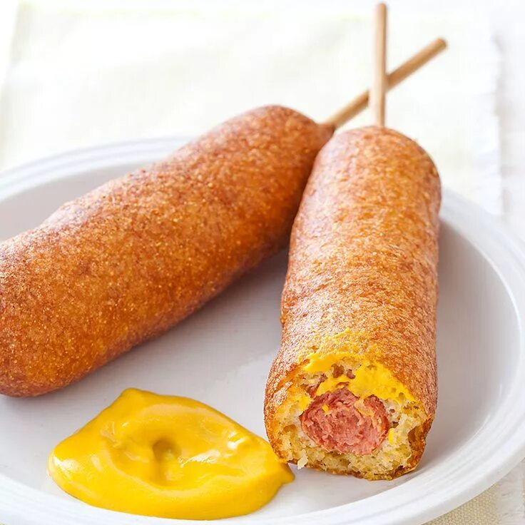 Приготовление сосисок фото Homemade Corn Dogs from Cook's Country Homemade corndogs, Recipes, Corn dogs