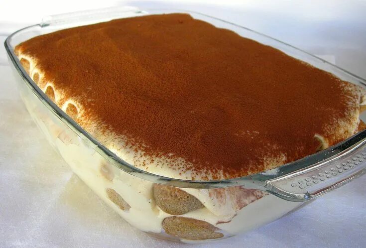 Приготовление тирамису с фото Тирамису с сыром маскарпоне Homemade tiramisu, Tiramisu, Recipes