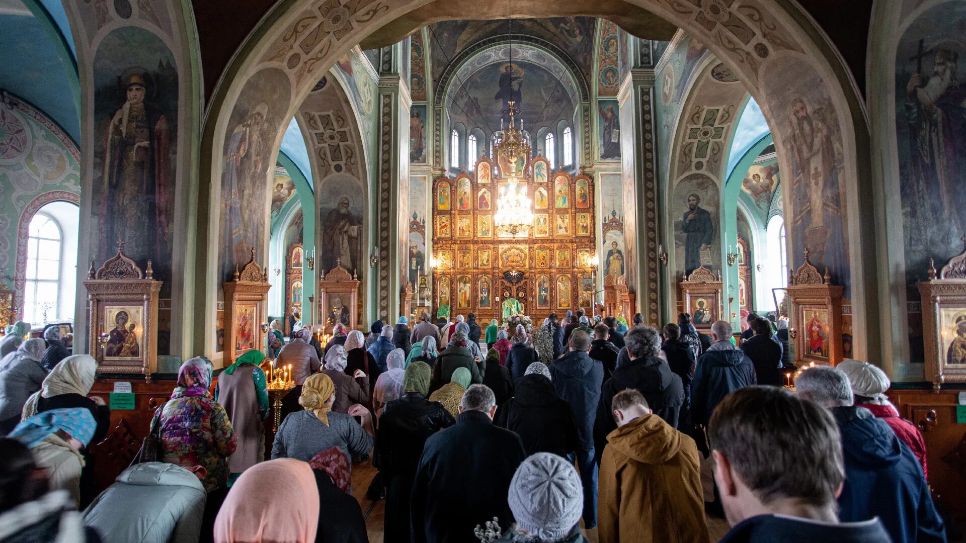 Прихожане храма фото Церковь: последние новости на сегодня, самые свежие сведения 74.ру - новости Чел