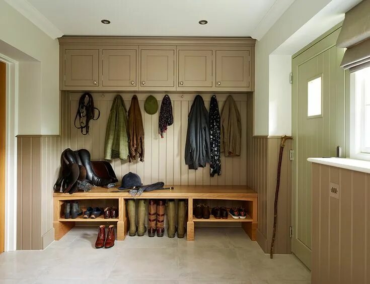 Прихожая изнутри фото Pin by Southsea Housey on Utility and boot room Utility room designs, Boot room,