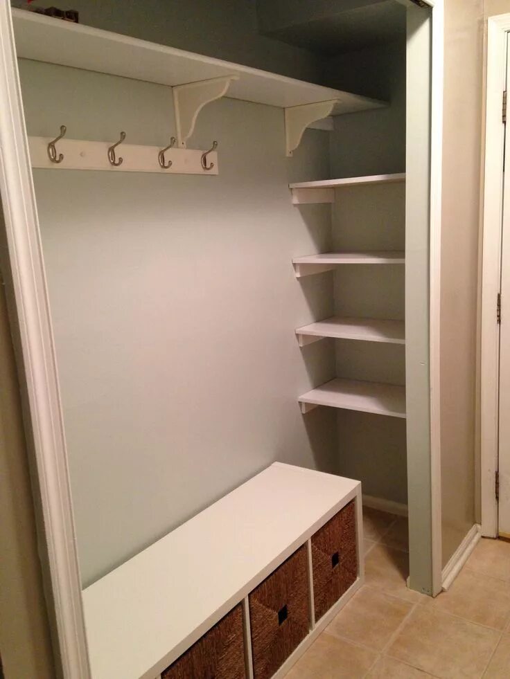 Прихожая кладовка фото After pic of mudroom closet. Needs decor but almost there Small closet organizat