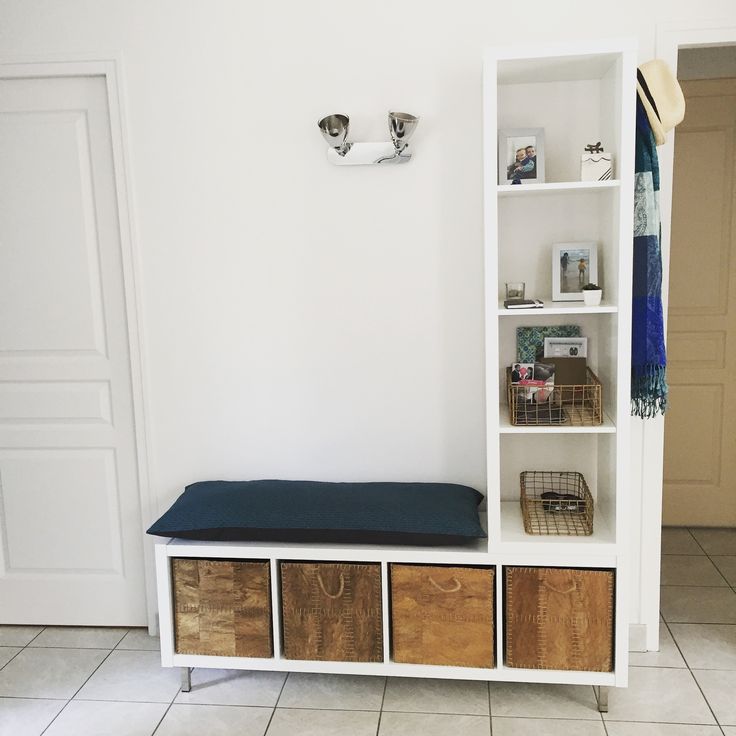 Прихожая с полками фото Ikea Hack: Entryway DIY with 2 Ikea Shelves, Baskets, and Homemade Cushion