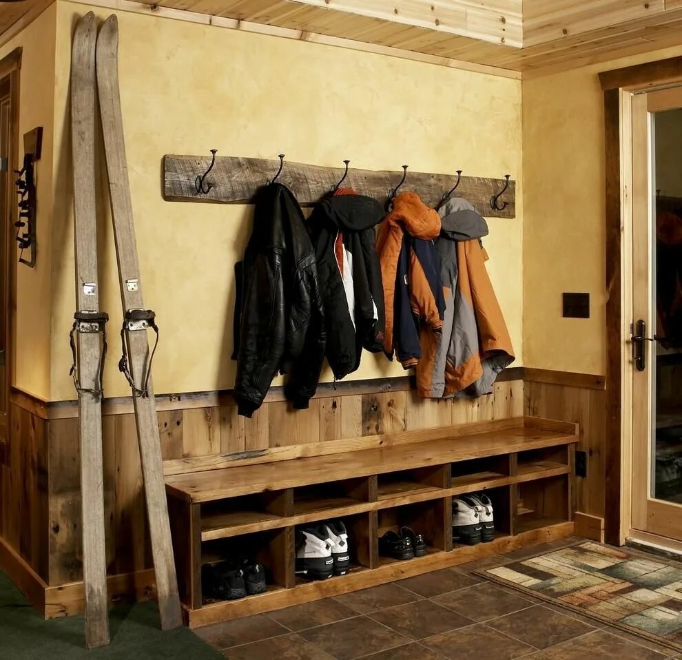 Прихожая своими руками на дачу 40 Best Entryway Furniture Ideas - InteriorSherpa Entryway bench storage, Rustic